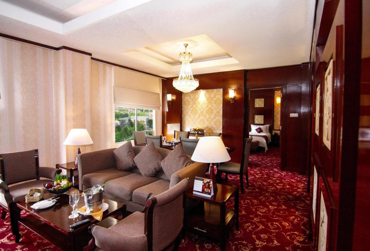 Hermes Palace Hotel Banda Aceh Kültér fotó