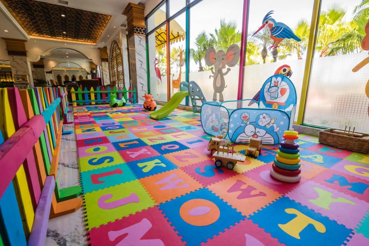 Hermes Palace Hotel Banda Aceh Kültér fotó