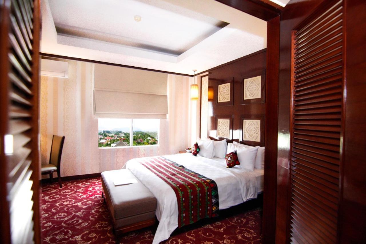 Hermes Palace Hotel Banda Aceh Kültér fotó