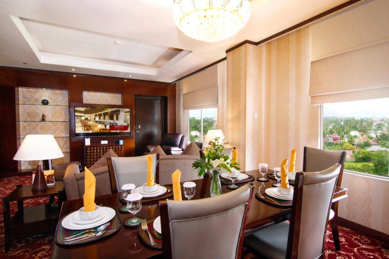 Hermes Palace Hotel Banda Aceh Kültér fotó
