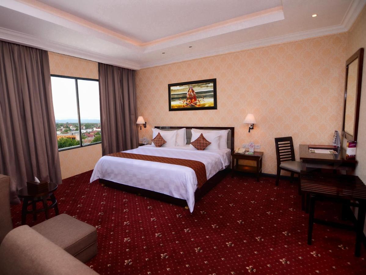 Hermes Palace Hotel Banda Aceh Kültér fotó